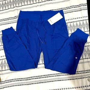 NWT lululemon Dance Studio Mid-Rise Jogger
Full Length Size:12 Color: Psychic